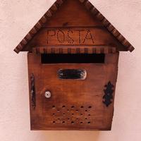 Cassetta postale artigianale grande in legno 