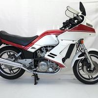 Yamaha XZ 550 - 1984