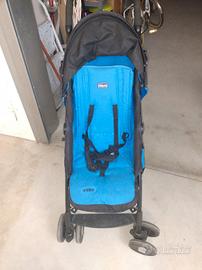 passeggino leggero chicco