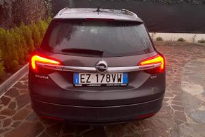 Opel Insignia cambio automatico