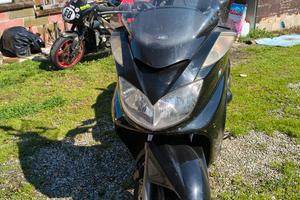 Scooter Majestic 400