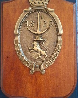 crest araldico in legno Porto di Chioggia