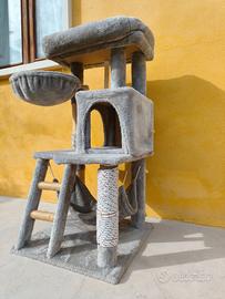 Tiragraffi Albero per Gatti Multi-Livello con Ama