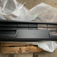 Paraurti anteriore fiat 600