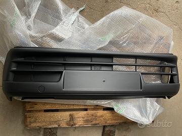 Paraurti anteriore fiat 600