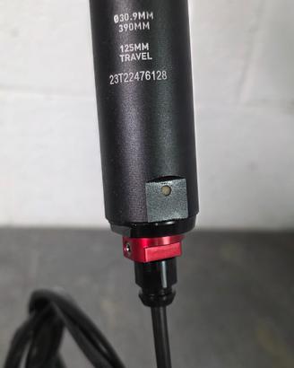 Rock Shox Reverb Stealth