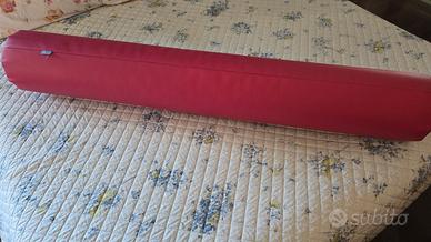 cuscino cilindrico in ecopelle