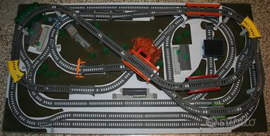 plastico trenino thomas