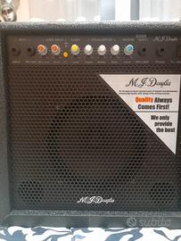 amplificatore per chitarra M.J. Douglas G20.