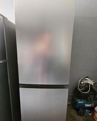 FRIGORIFERO ARISTON  HOTPOINT