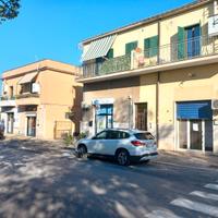 Negozio fronte parco Friuli