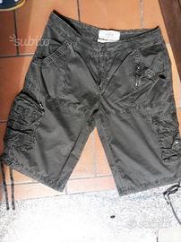 Pantaloni corti