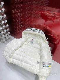 Moncler Giacca piumino d’anatra bianca
