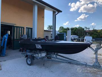 Barca e motore  50 2t Tohatsu