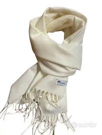 sciarpa bianca in tessuto pura lana superfine