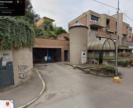 Box Garage in centro Varese