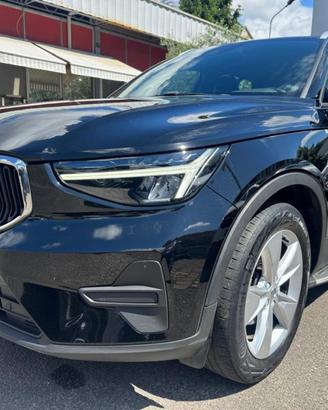 VOLVO XC40 T2 automatico Core (AUTOCARRO N1)