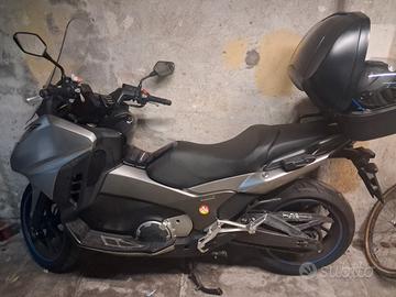 integra 750