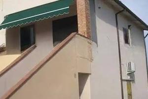 Immobile in asta di 119 m² con 3 locali a Crespino