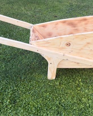 Carriola in legno fatta a mano (Pezzo artigianale)
