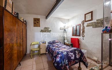 RIF: CV154 - Casa indipendente con ampio giardino