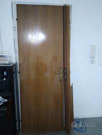 Porte  con misure 70,80, doppia con specchi, 