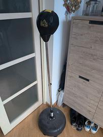 Kit Boxe Casa: Guantoni e Bende LEONE 1947 + Punch