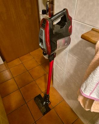 SCOPA ASPIRAPOLVERE A BATTERIA