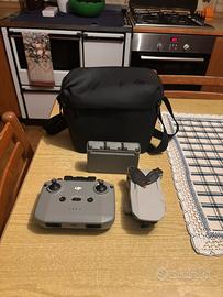DJI FLY 2 Combo