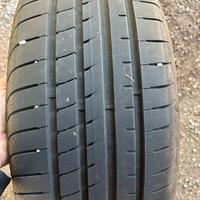 Gomme goodyear estive 215/45 R18