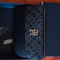 Portafoglio donna Tommy Hilfiger 