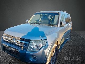 2009 MITSUBISHI SHOGUN ELE