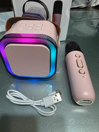 Altoparlante bluetooth con microfono nuovo 