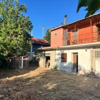 Casa indipendente con terreno a Villanova del Batt