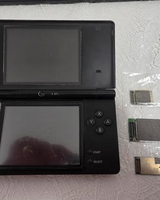 Nintendo DSI funzionante ma... leggere bene