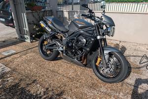 Triumph street triple 675 R del 2010