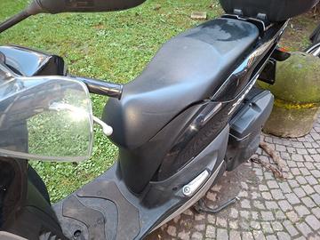 Sella Xenter Yamaha 125 150