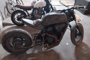 moto custom 