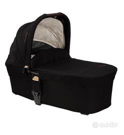 Navicella Nuna Mixx Next Riveted collection