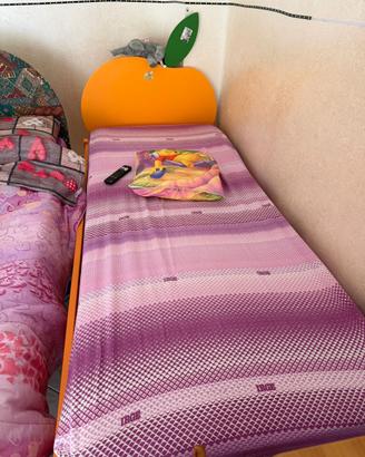 letto singolo con materasso