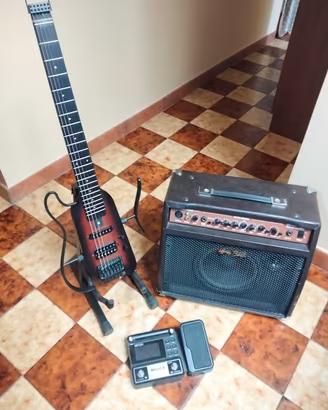 Kit Chitarra Amplificatore e Pedaliera