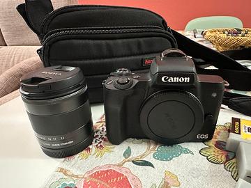 EOS M50 + EF M 11-22 mm