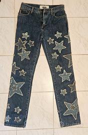 Jeans Moschino con stelle
