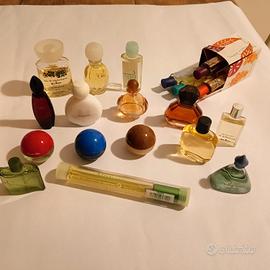 PROFUMI MIGNON VINTAGE AVON 19 PZ lotto  B