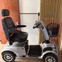 Scooter elettrico per disabili