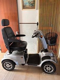 Scooter elettrico per disabili