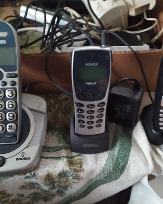 Telefoni cordless