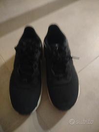 SCARPE DA GINNASTICA NIKE 