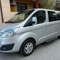 Ford Tourneo custom 9 posti "autovettura"