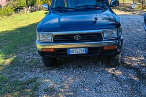 Toyota 4 runner anno 1991 km 220000